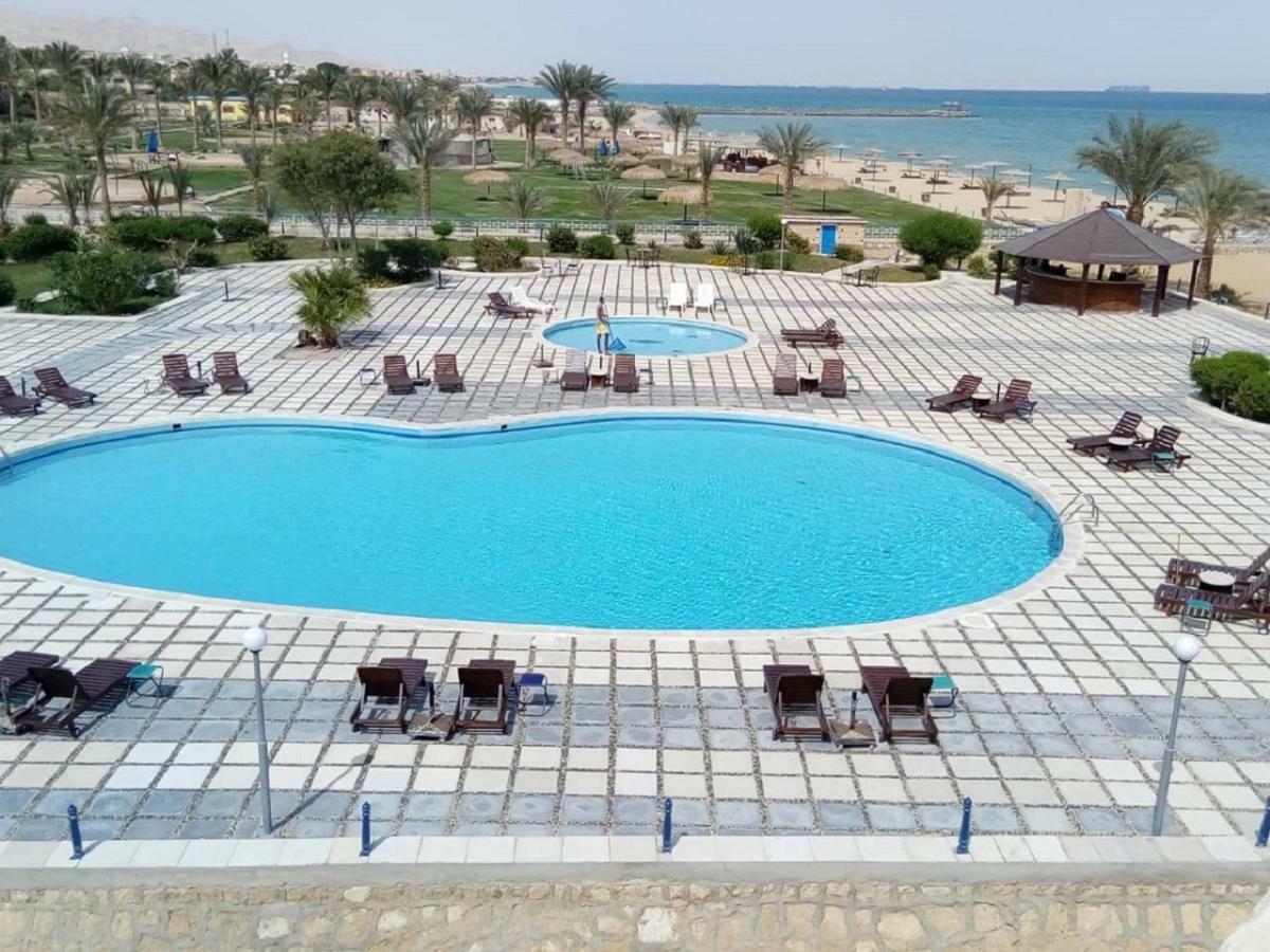 Amigo El-Sokhna Hotel Ain Suchna Exterior foto